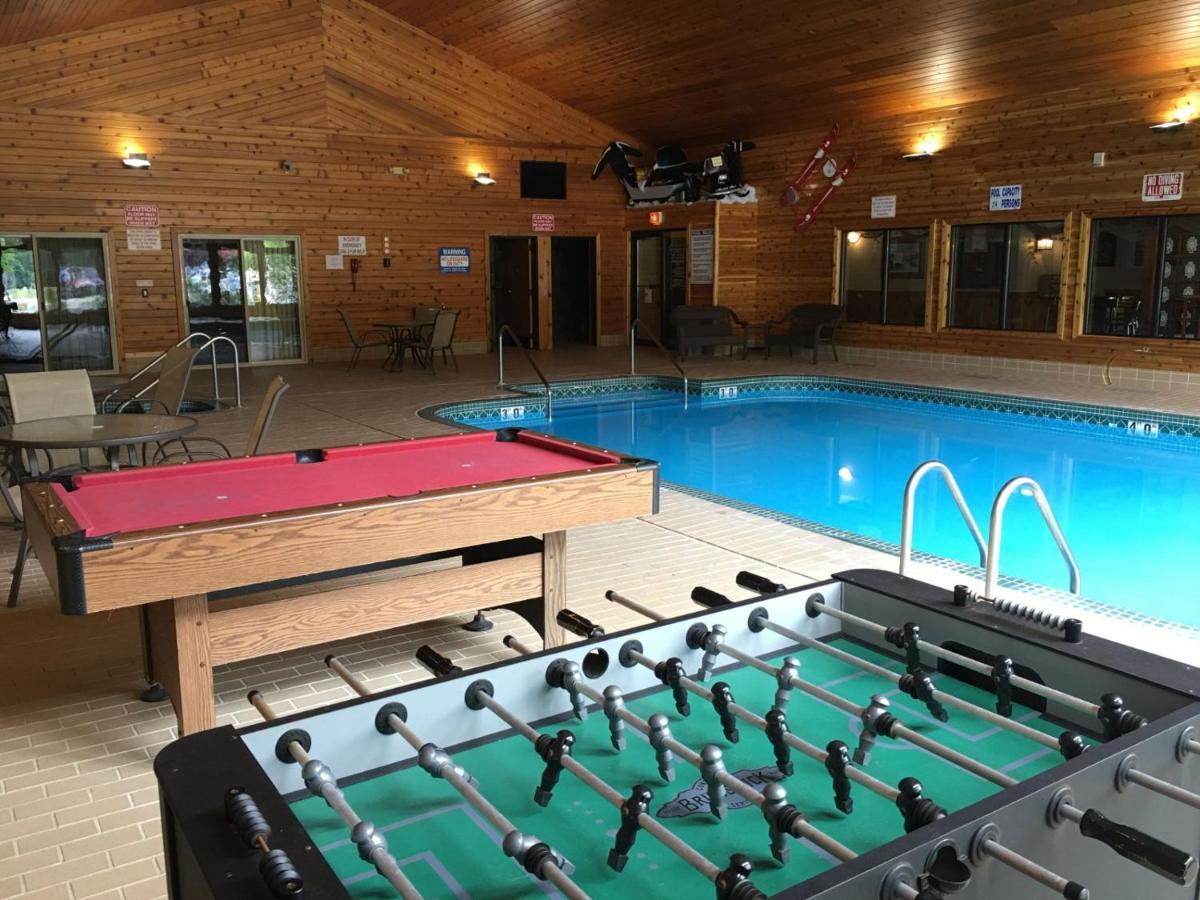 Отель Rustic Manor Saint Germain Экстерьер фото